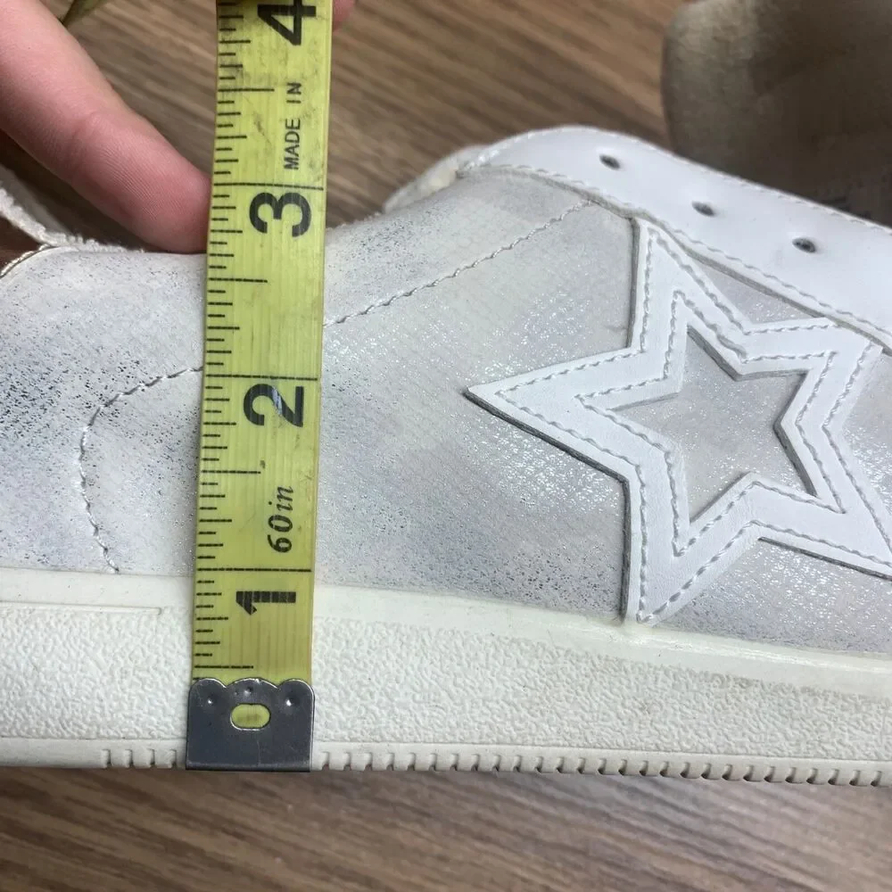 Torrid Low Top Lace Up Sneakers Size 8 W Wide Womens White‎ Star Shoes